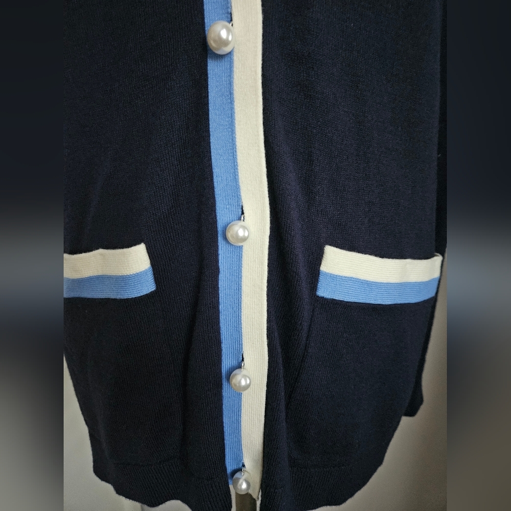 TALBOTS Super Soft Contrast Trim Navy Blue Cardigan | SZ M - Picture 6 of 12